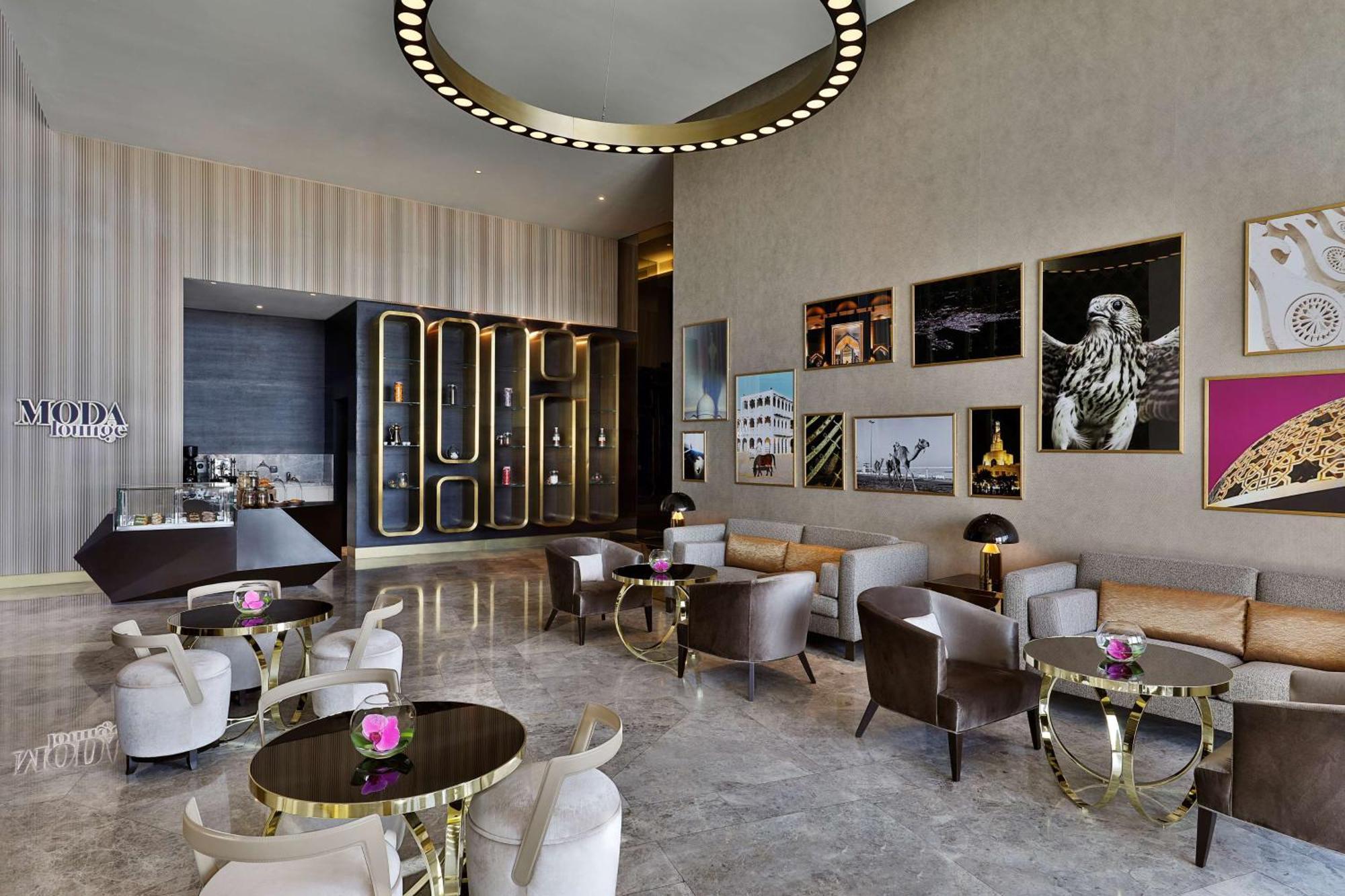 Alrayyan Hotel Doha, Curio Collection By Hilton Al Rayyan Esterno foto The interior of the hotel
