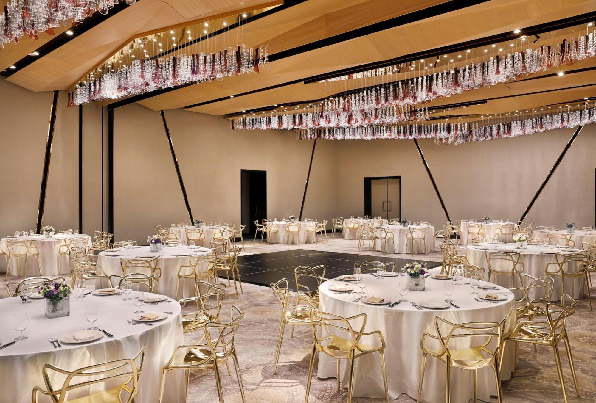 Alrayyan Hotel Doha, Curio Collection By Hilton Al Rayyan Esterno foto The ballroom