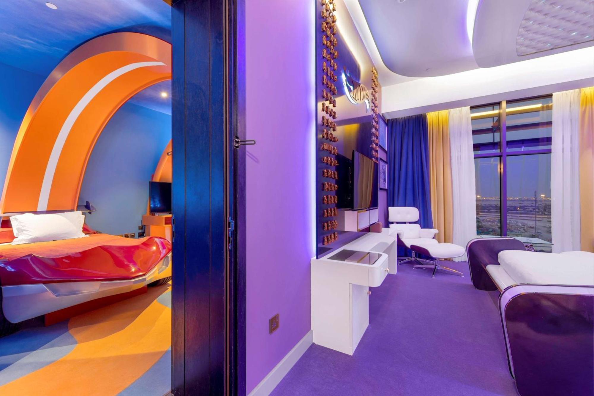 Alrayyan Hotel Doha, Curio Collection By Hilton Al Rayyan Esterno foto A suite at the hotel