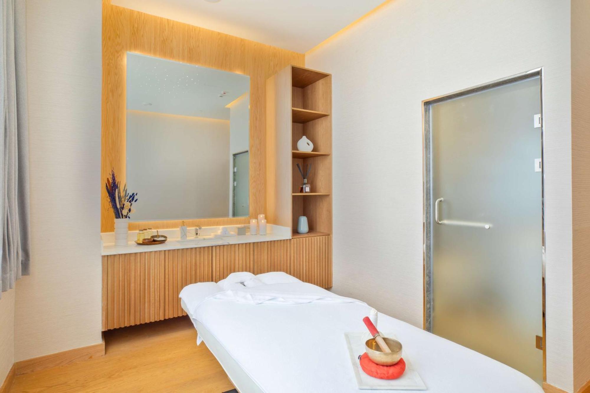 Alrayyan Hotel Doha, Curio Collection By Hilton Al Rayyan Esterno foto