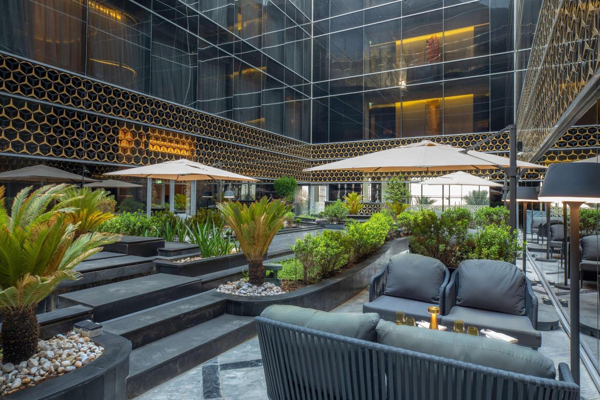 Alrayyan Hotel Doha, Curio Collection By Hilton Al Rayyan Esterno foto