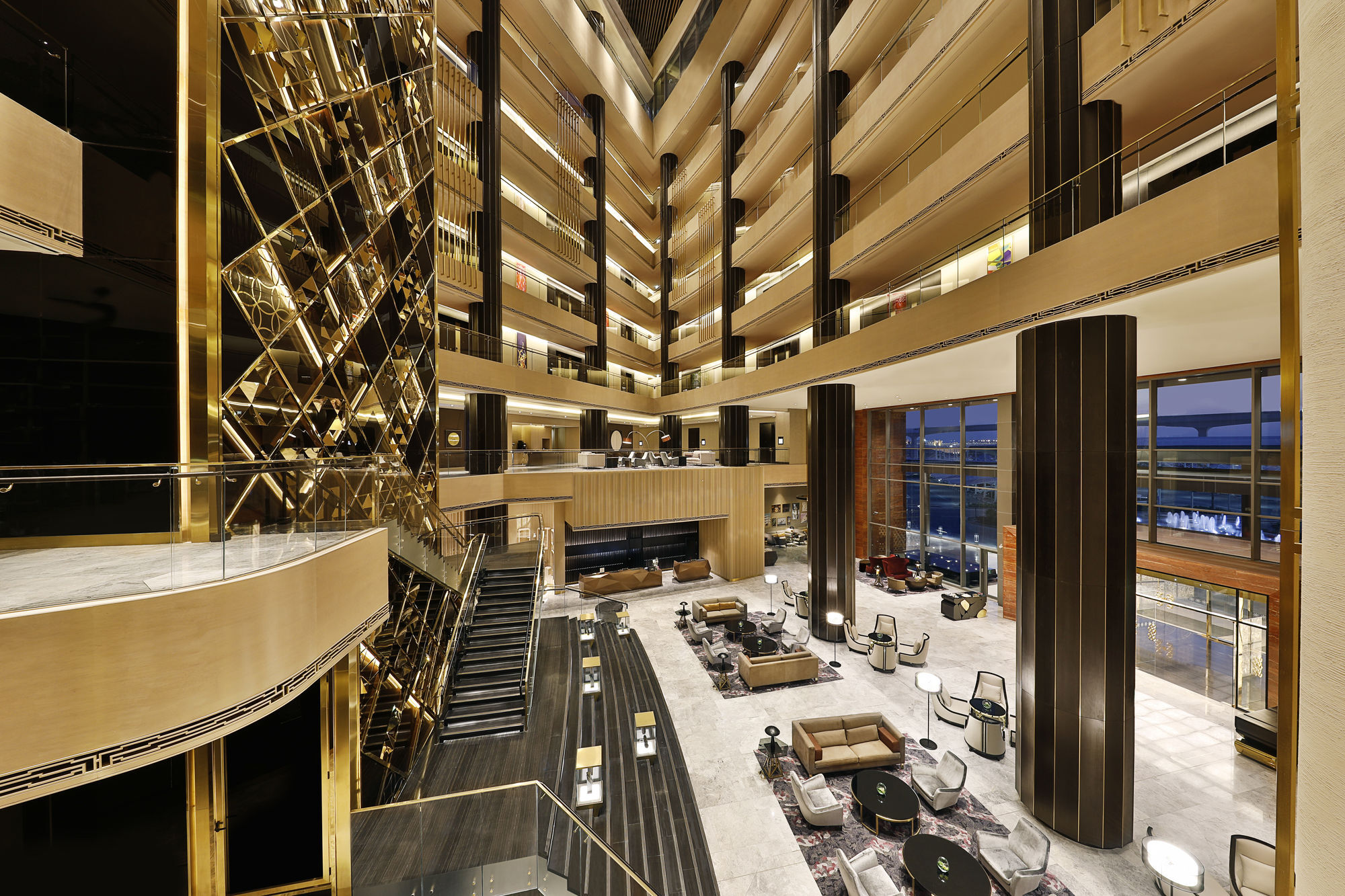 Alrayyan Hotel Doha, Curio Collection By Hilton Al Rayyan Esterno foto The lobby of the hotel